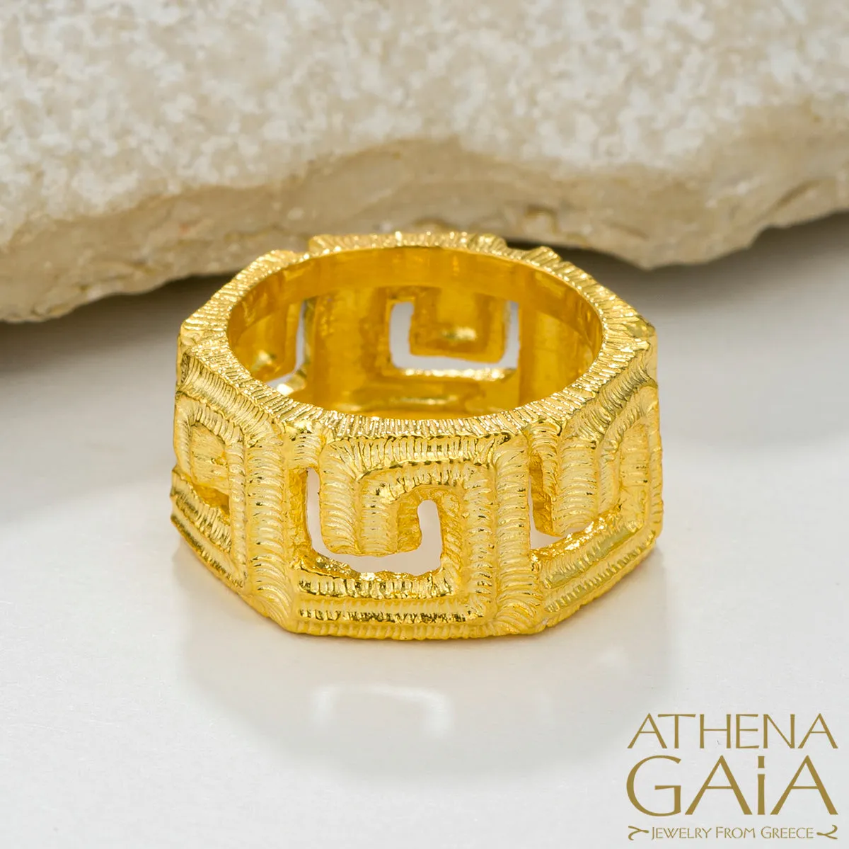Meander Band Ring