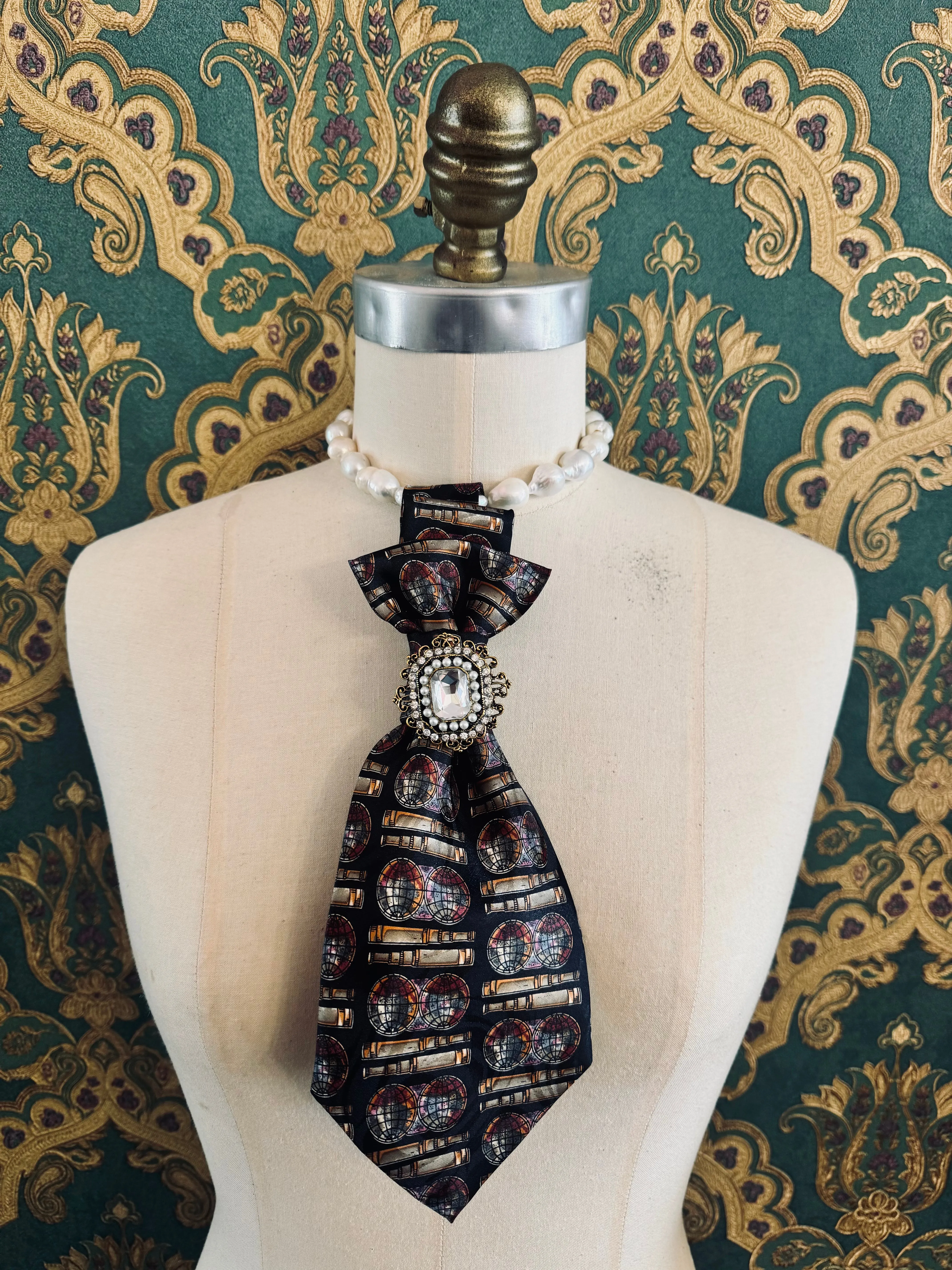 Montecristo Cravatta Tie Brooch