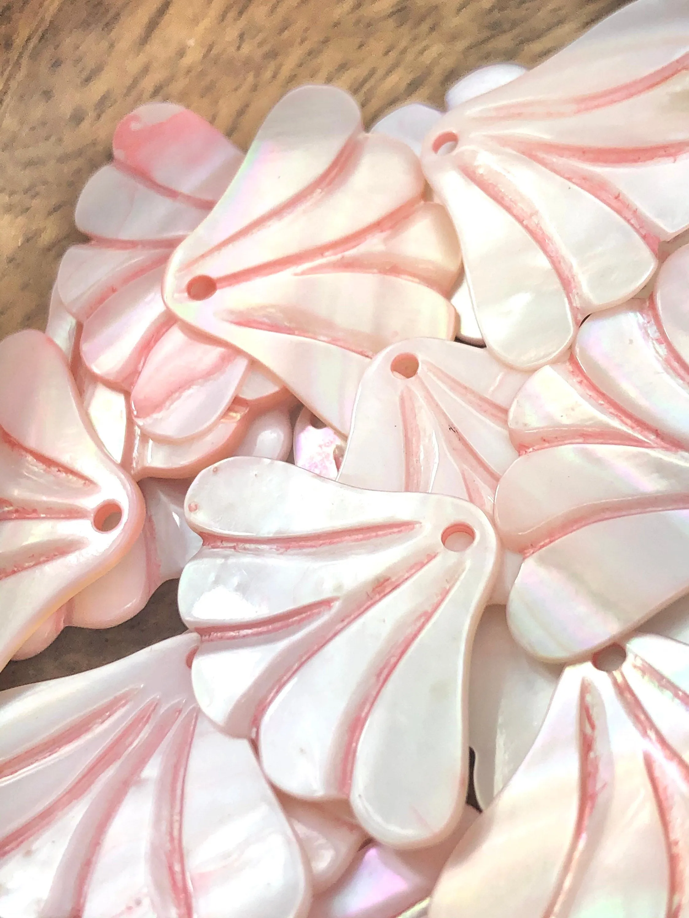 Mother Of Pearl Fan Sku#M200