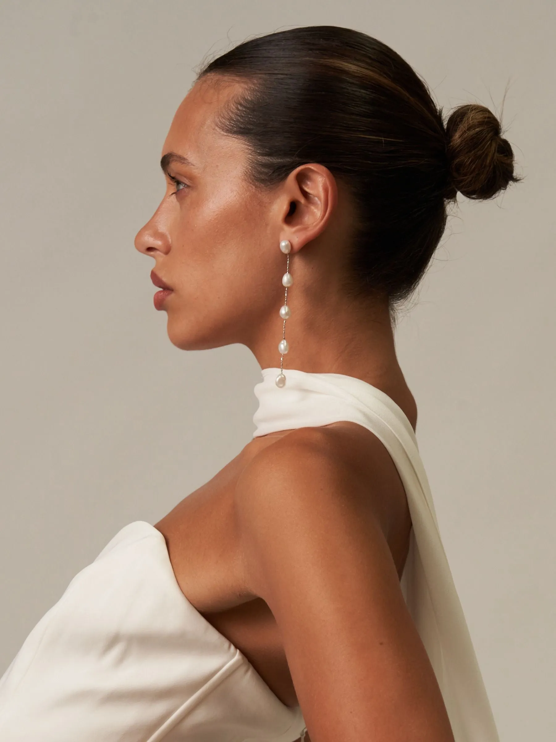 Nicola | 5 Pearl Drop Statement Earrings