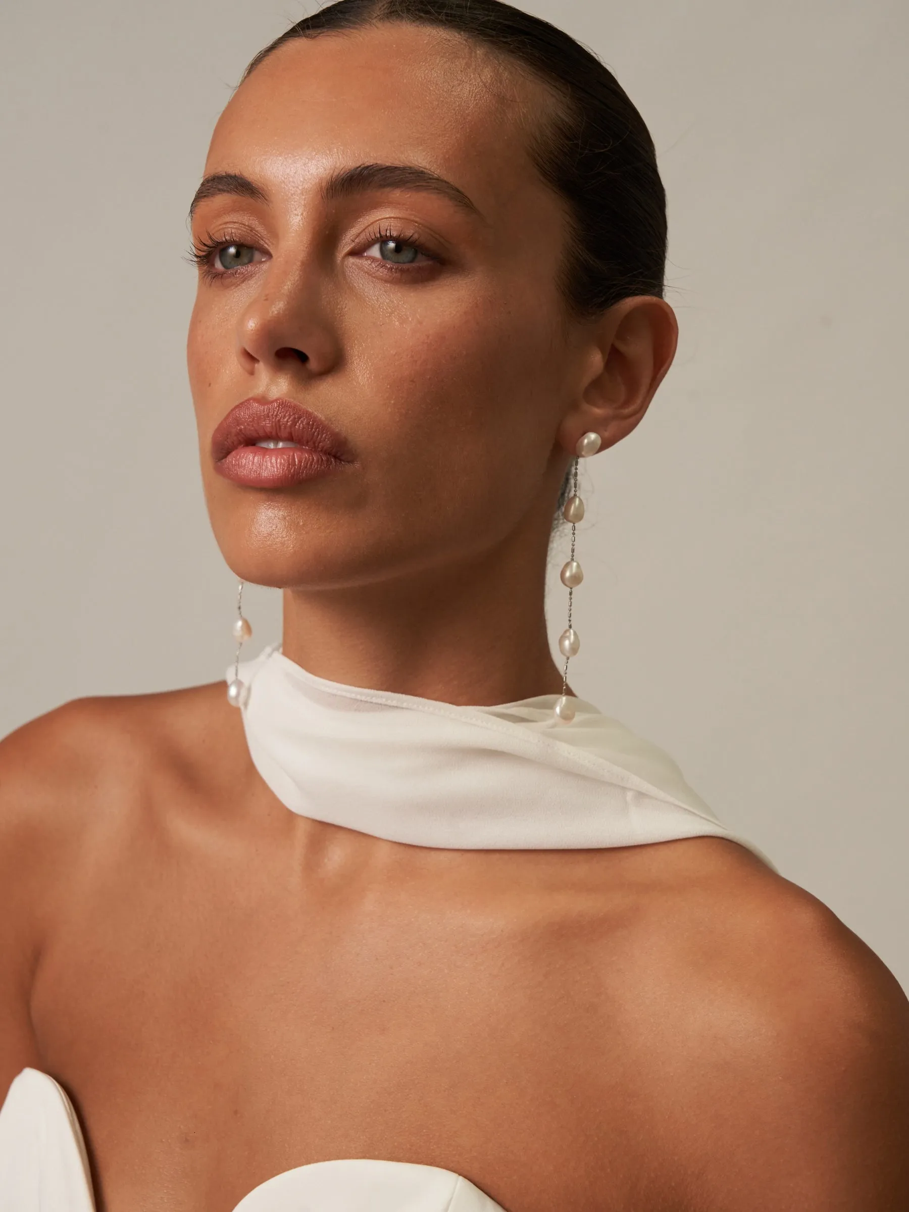 Nicola | 5 Pearl Drop Statement Earrings