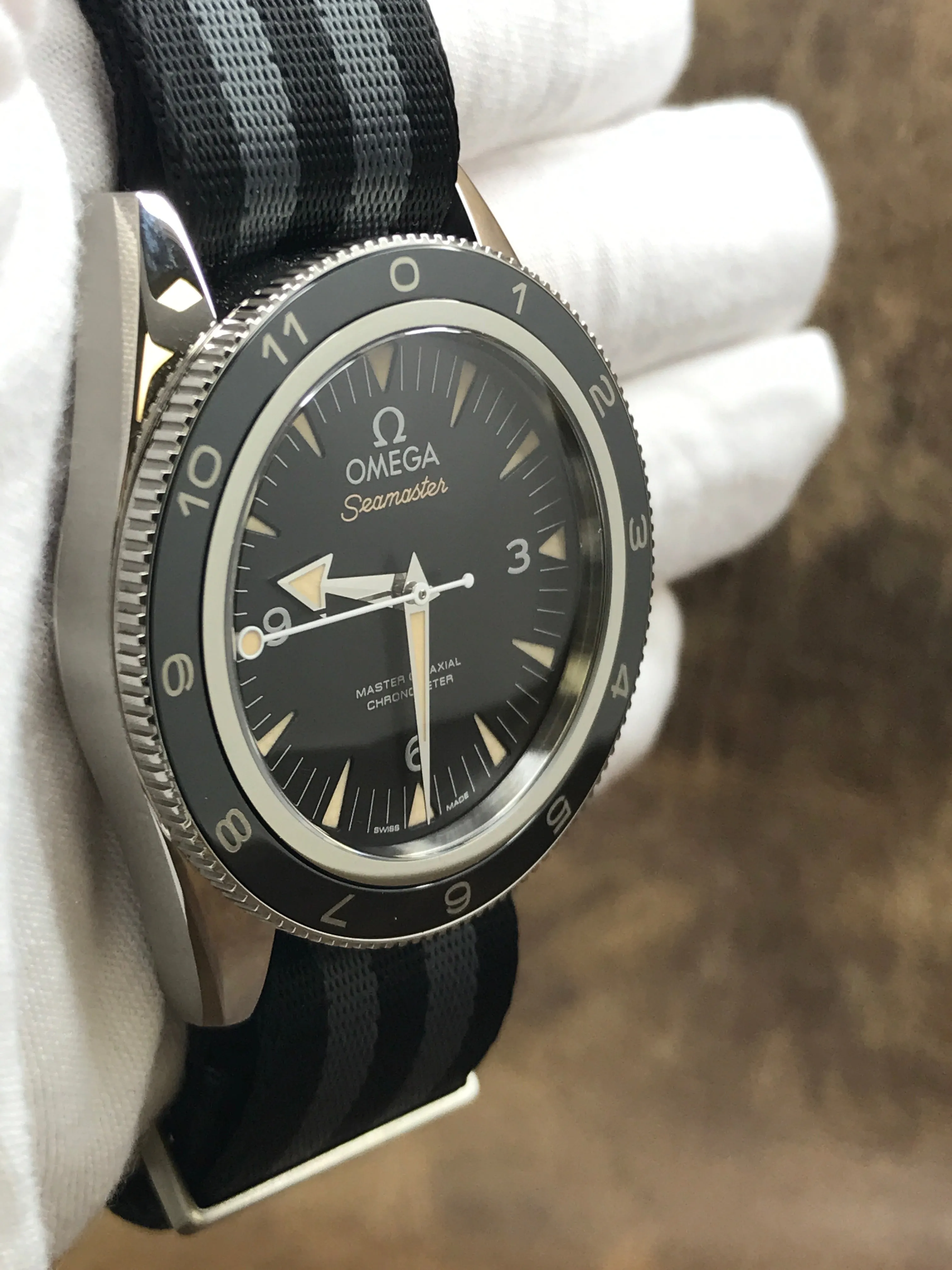 Omega Seamaster 300 L.E James Bond Spectre 233.32.41.21.01.001 Black Dial Automatic  Men's Watch