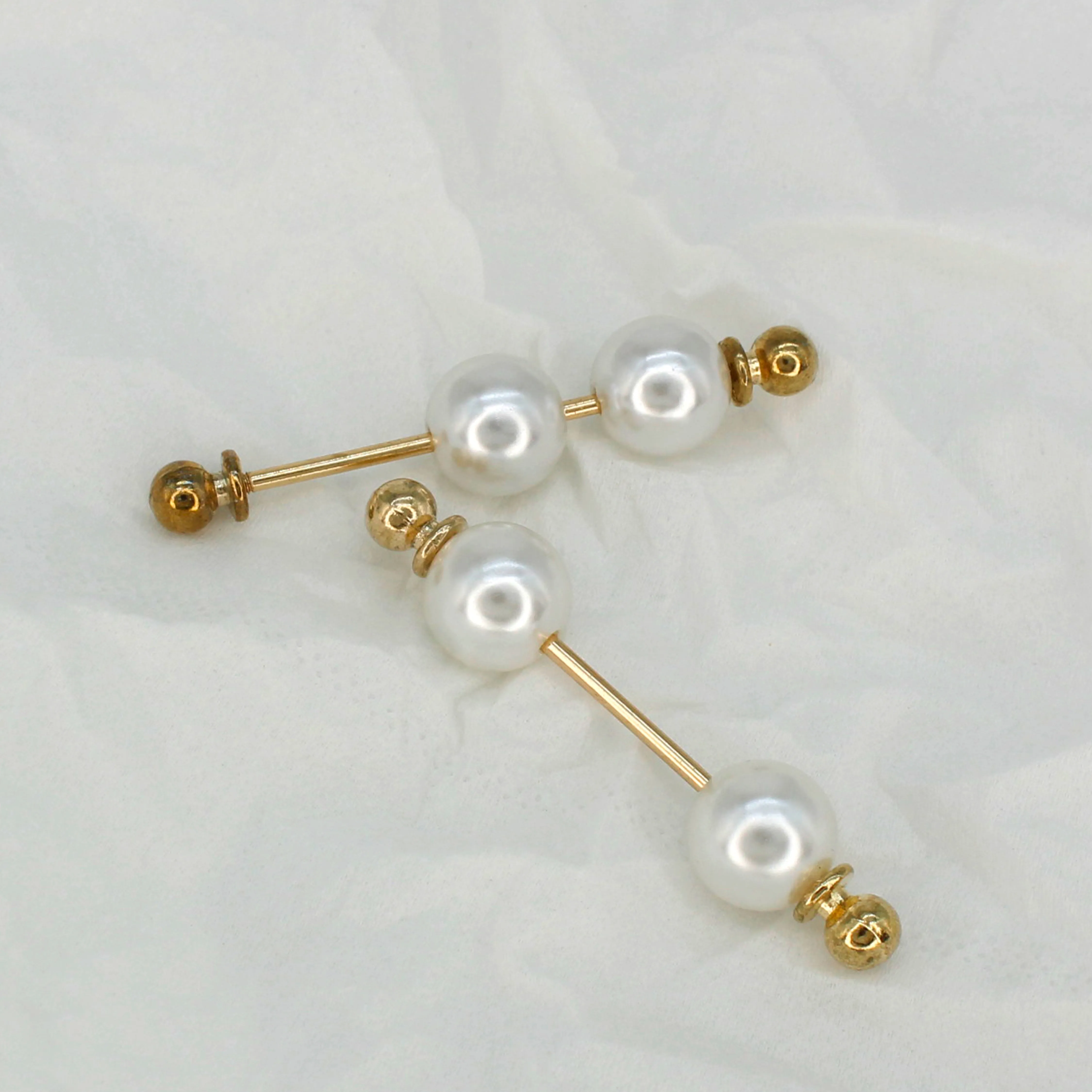 Pearl Bar Brooches for Women - Elegant Design