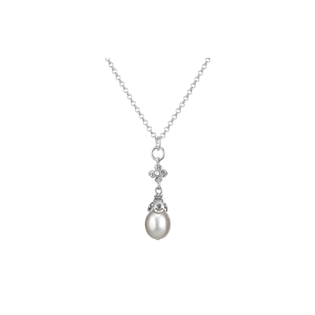 Pearl Necklace with Flower Detail in Silver