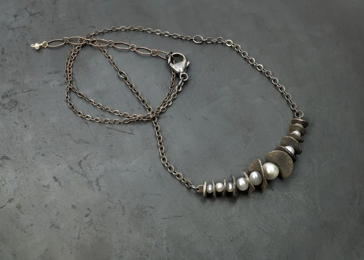 PEARL SILVER CUPS NECKLACE