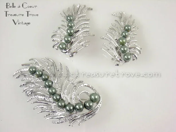 Sarah Coventry Feather Fantasy Vintage Brooch and Earrings Set 1960s