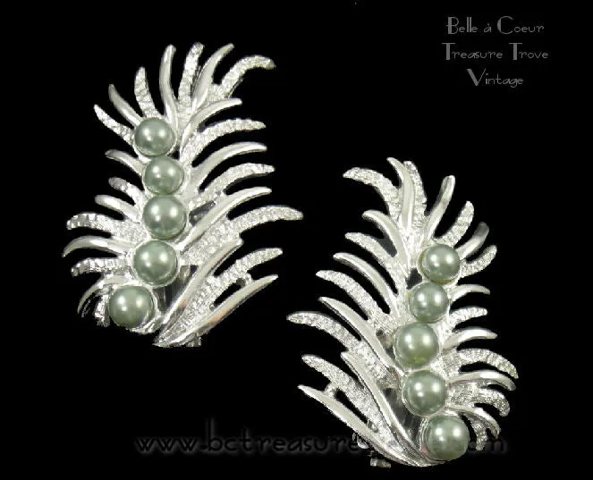 Sarah Coventry Feather Fantasy Vintage Brooch and Earrings Set 1960s