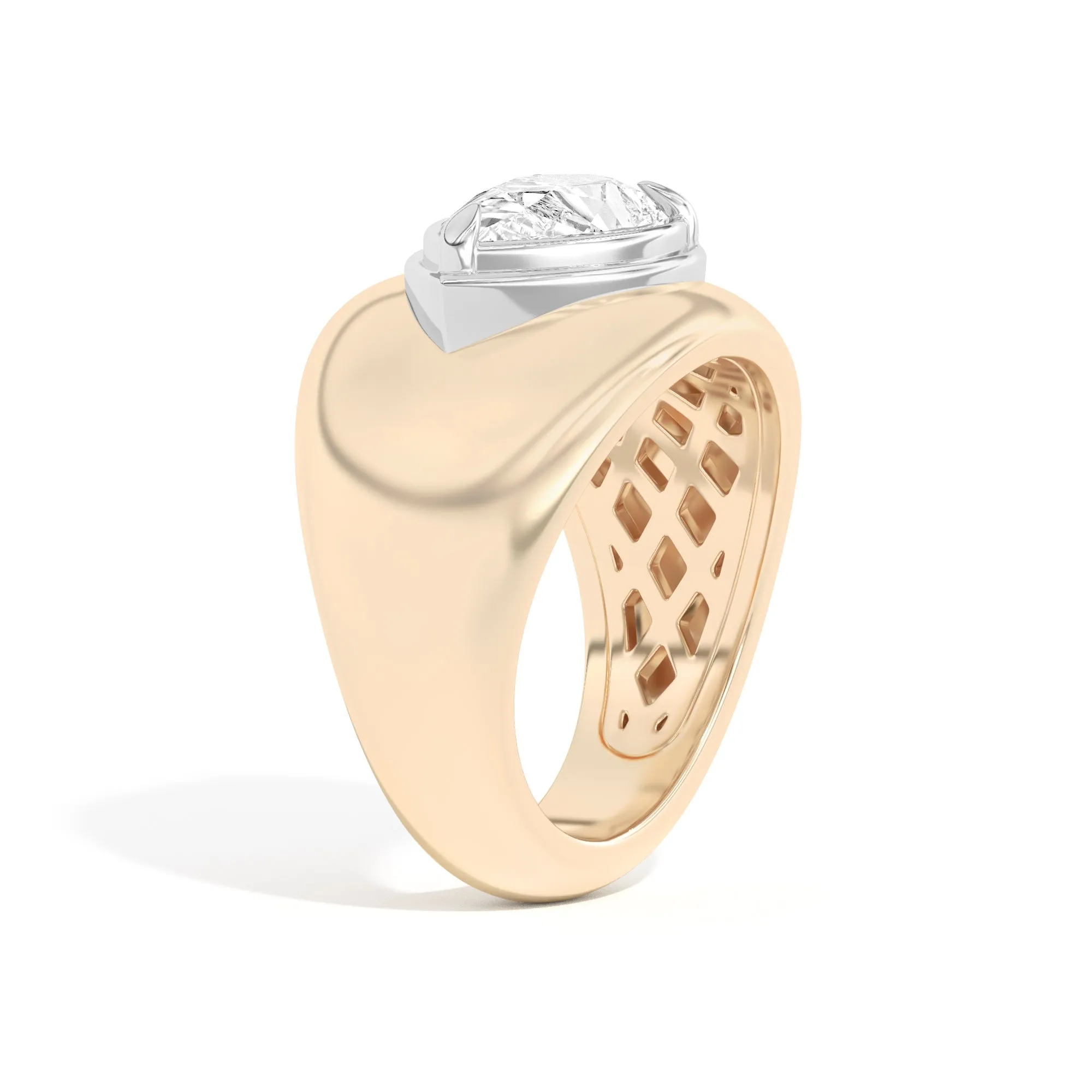 Scarpa Pear Double Bezel Bombe Ring