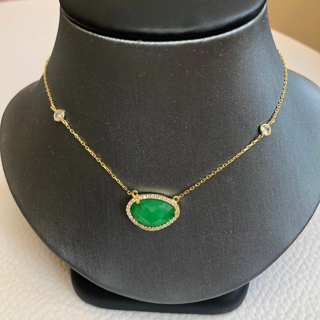Small Emerald Gemstone Necklace