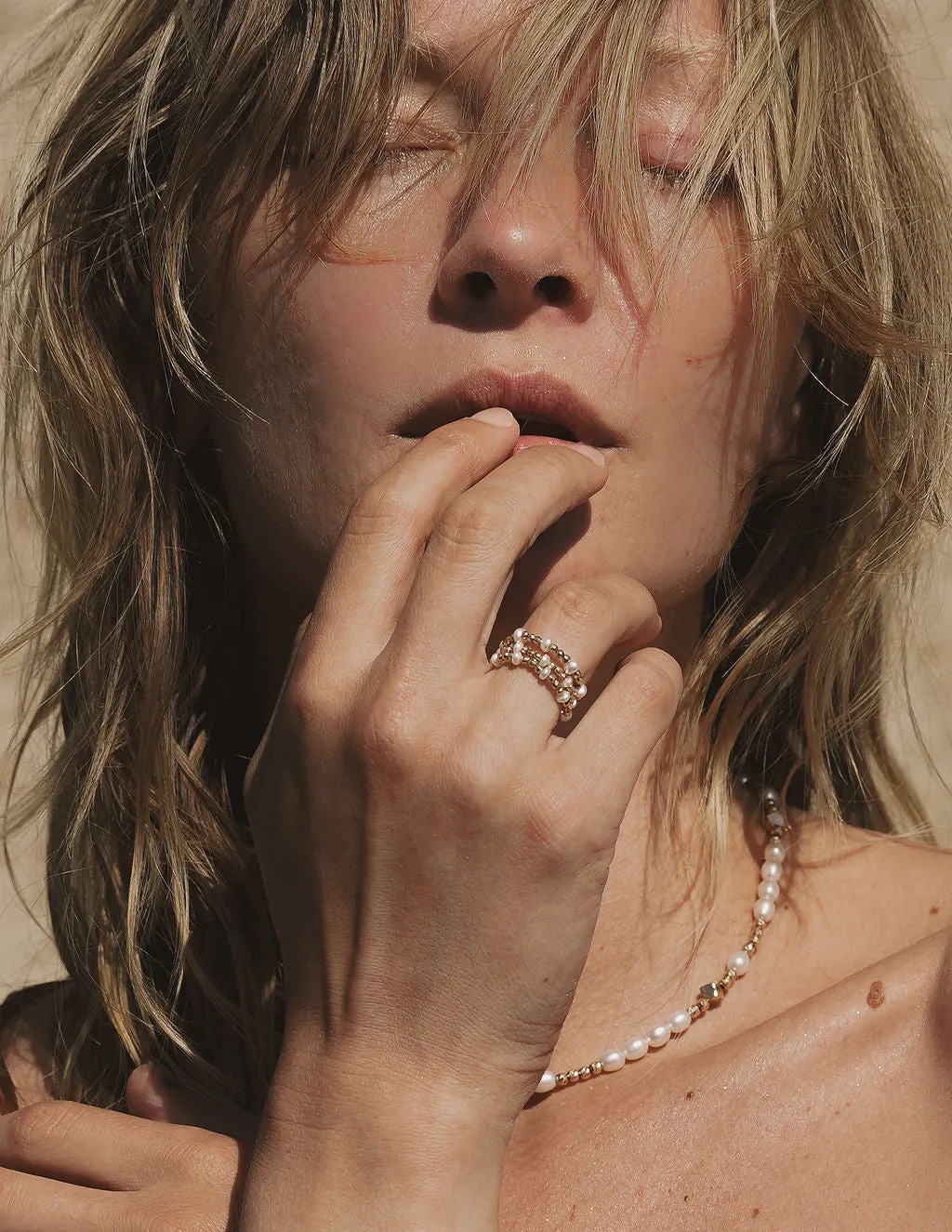 Solid Gold and Pearl Necklace