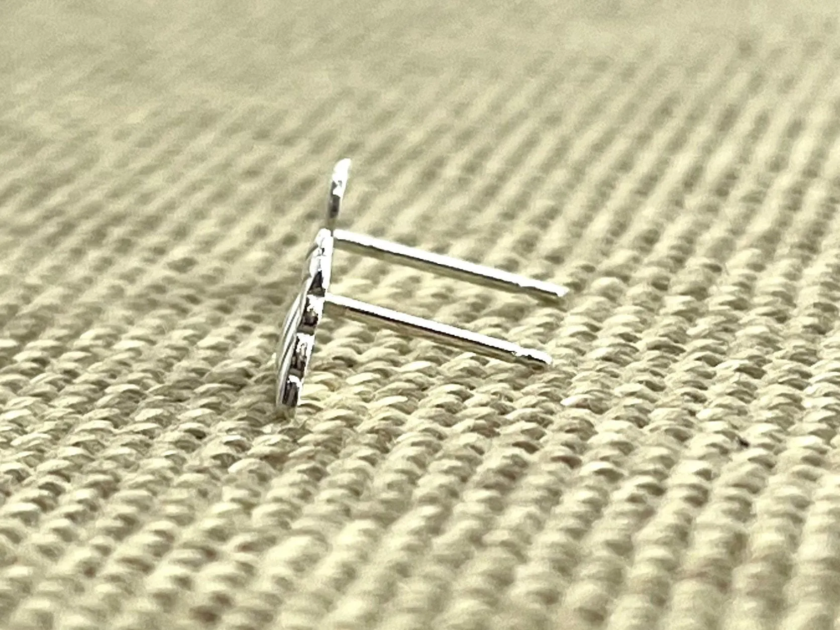 Sterling Silver Leaf Studs, Sku#1152-5