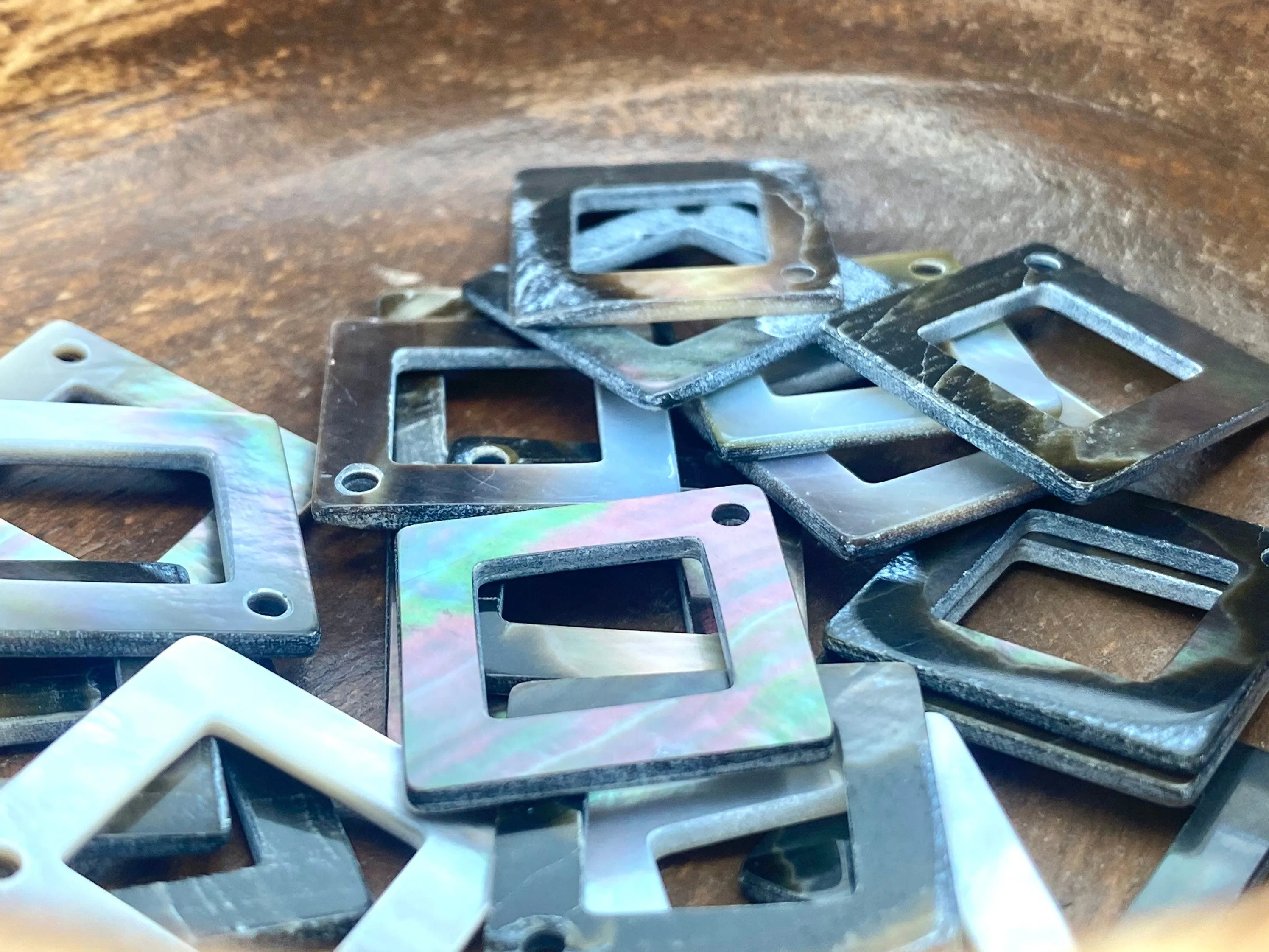Tahitian Mother Of Pearl Diamond Square Beads, Sku#445