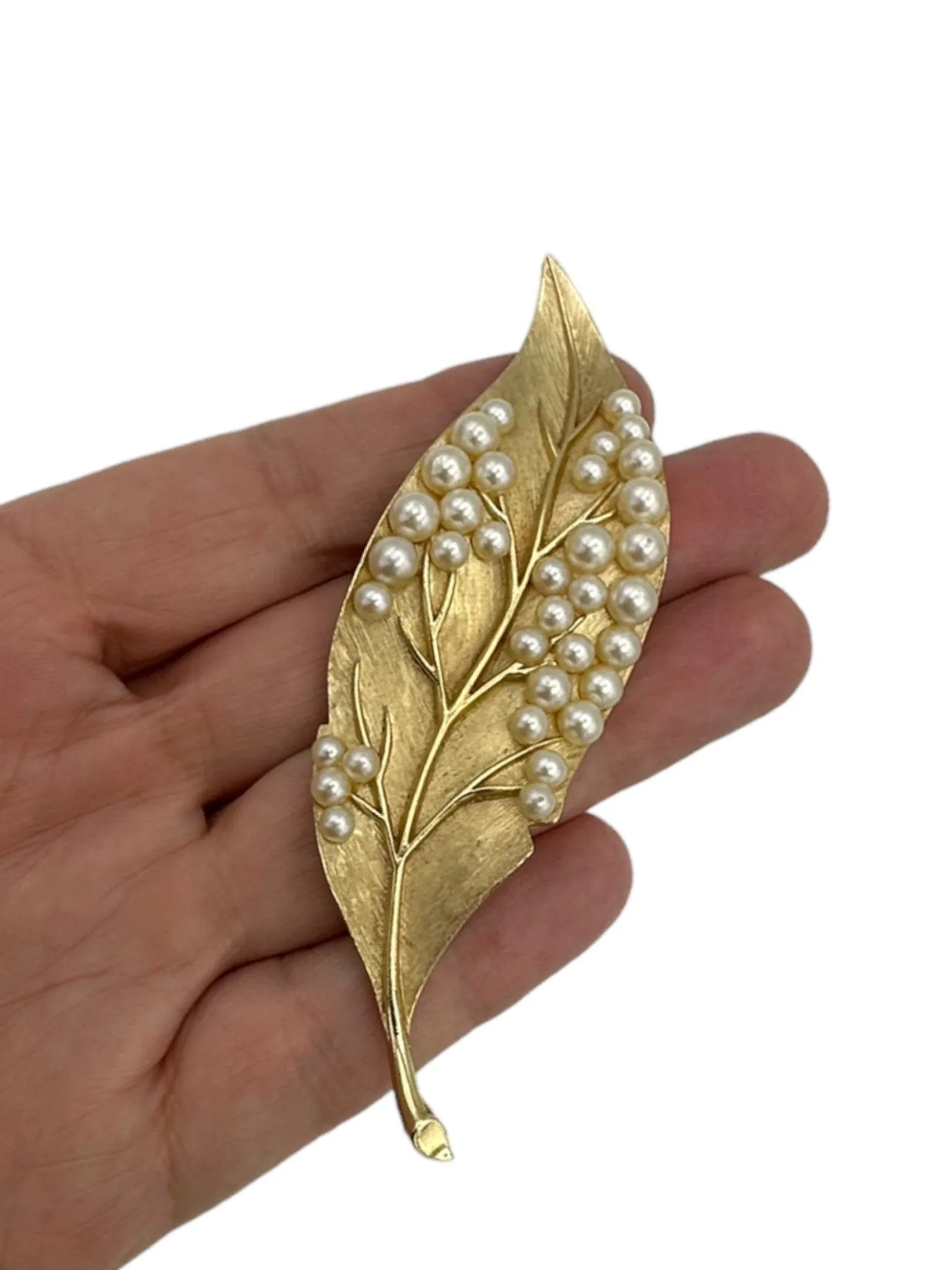 Trifari Gold Pearl Leaf Vintage Brooch