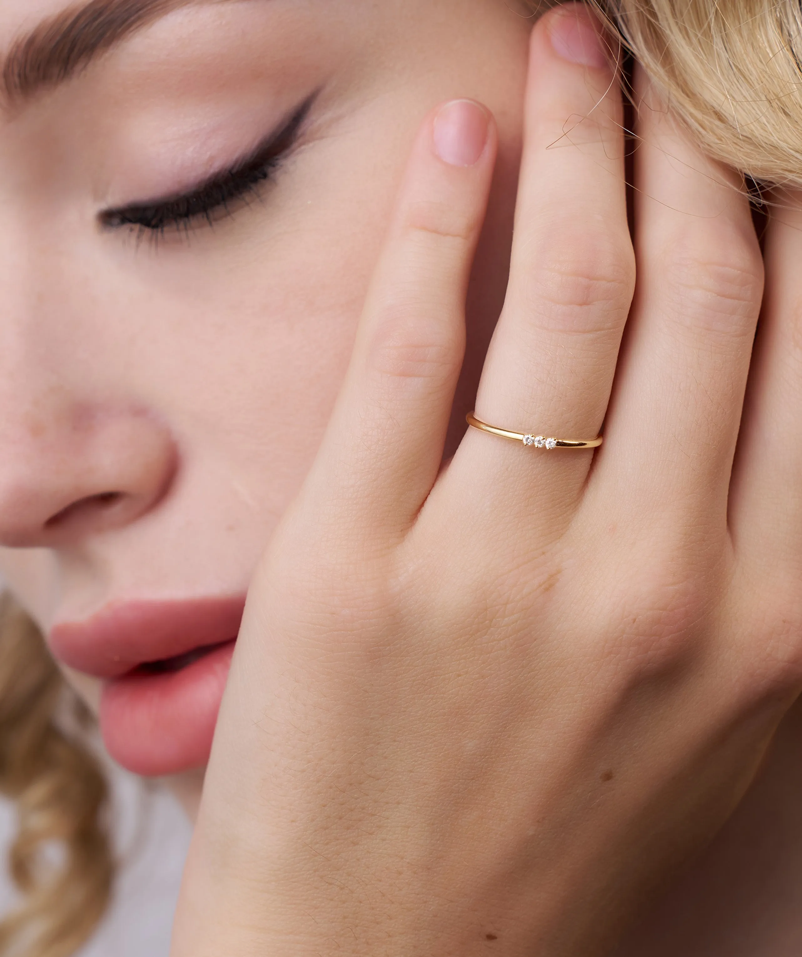 Trinity of Light Minimalist Diamond Band