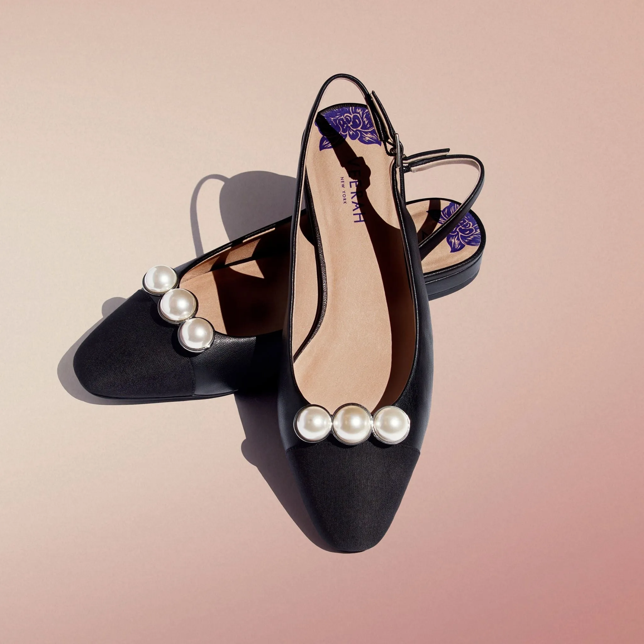 TRINITY PEARL SHOE CLIPS
