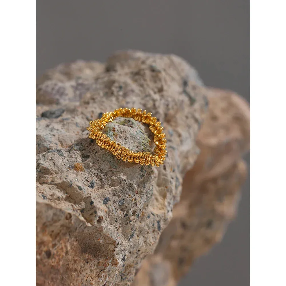 Twist Ring