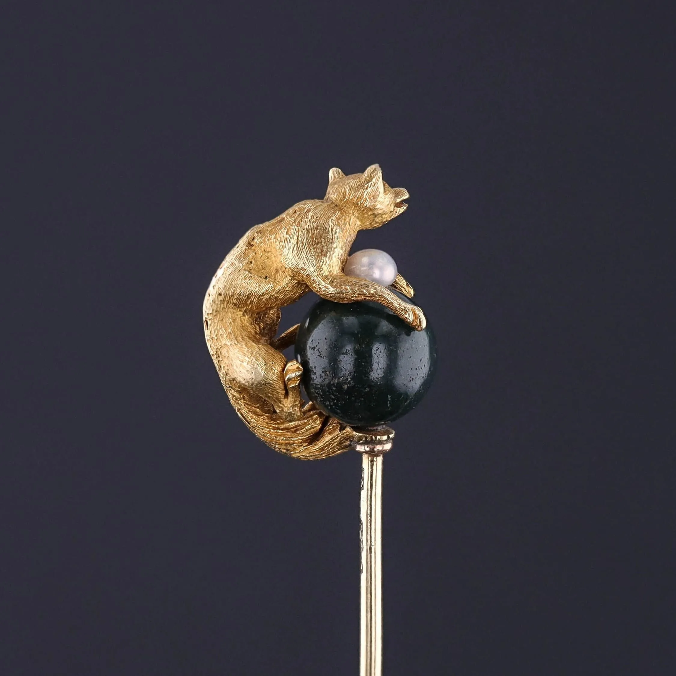 Victorian Bloodstone Fox Stickpin of 15ct Gold