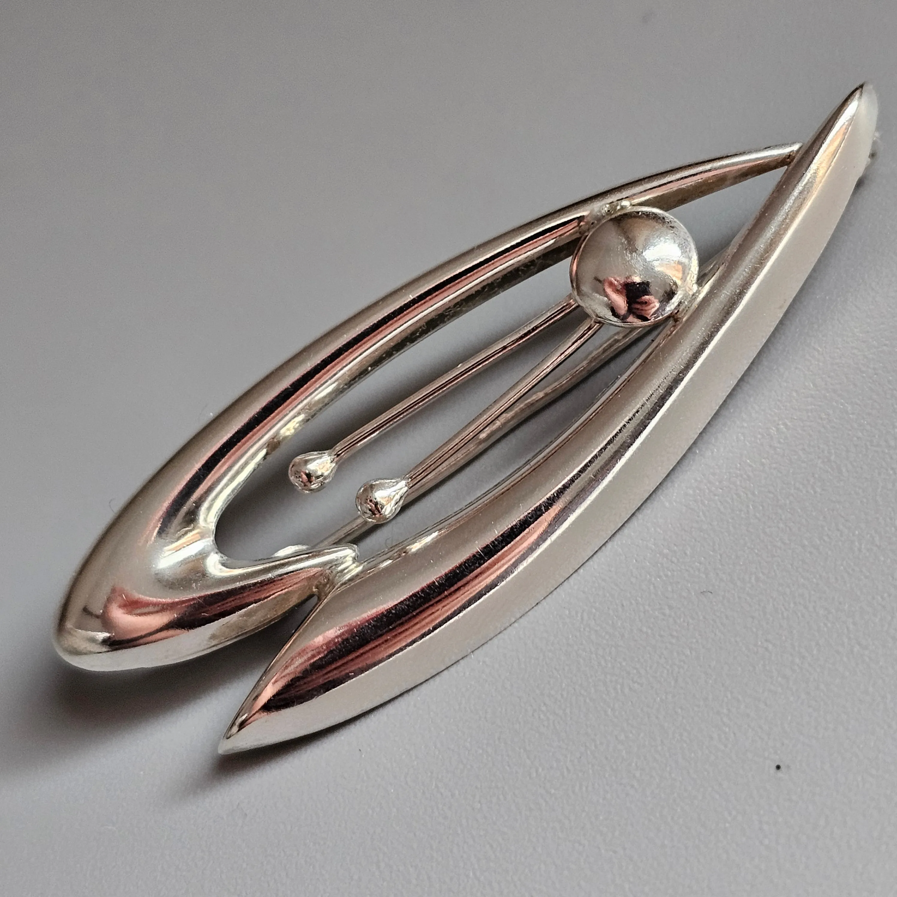 Vintage 1960s Finnish Modernist Silver Flower Brooch by Kultaseppä Salovaara 1965
