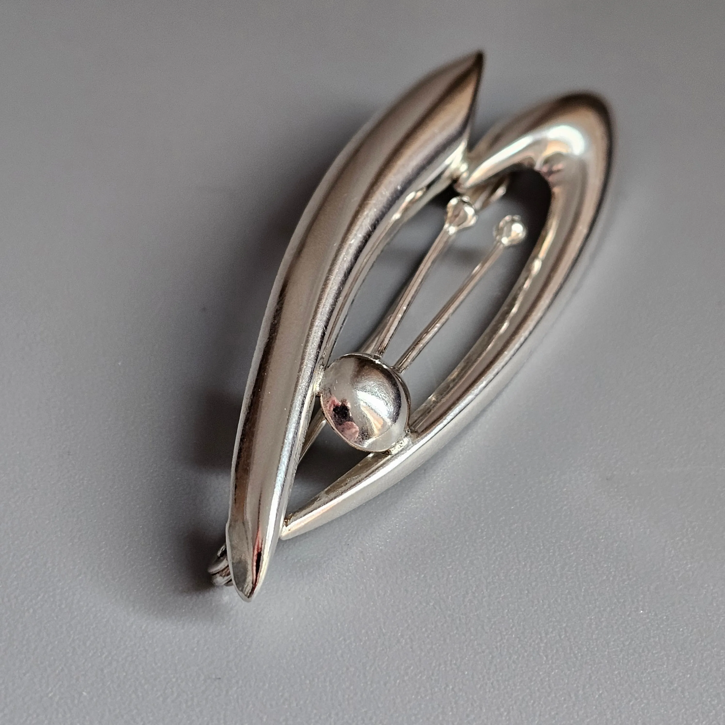 Vintage 1960s Finnish Modernist Silver Flower Brooch by Kultaseppä Salovaara 1965