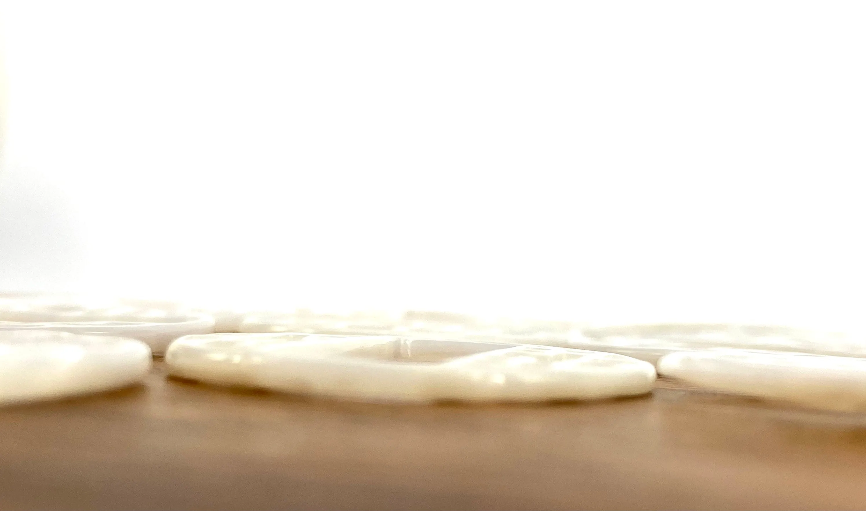 White South Sea Mother Of Pearl Beads, Sku#M553