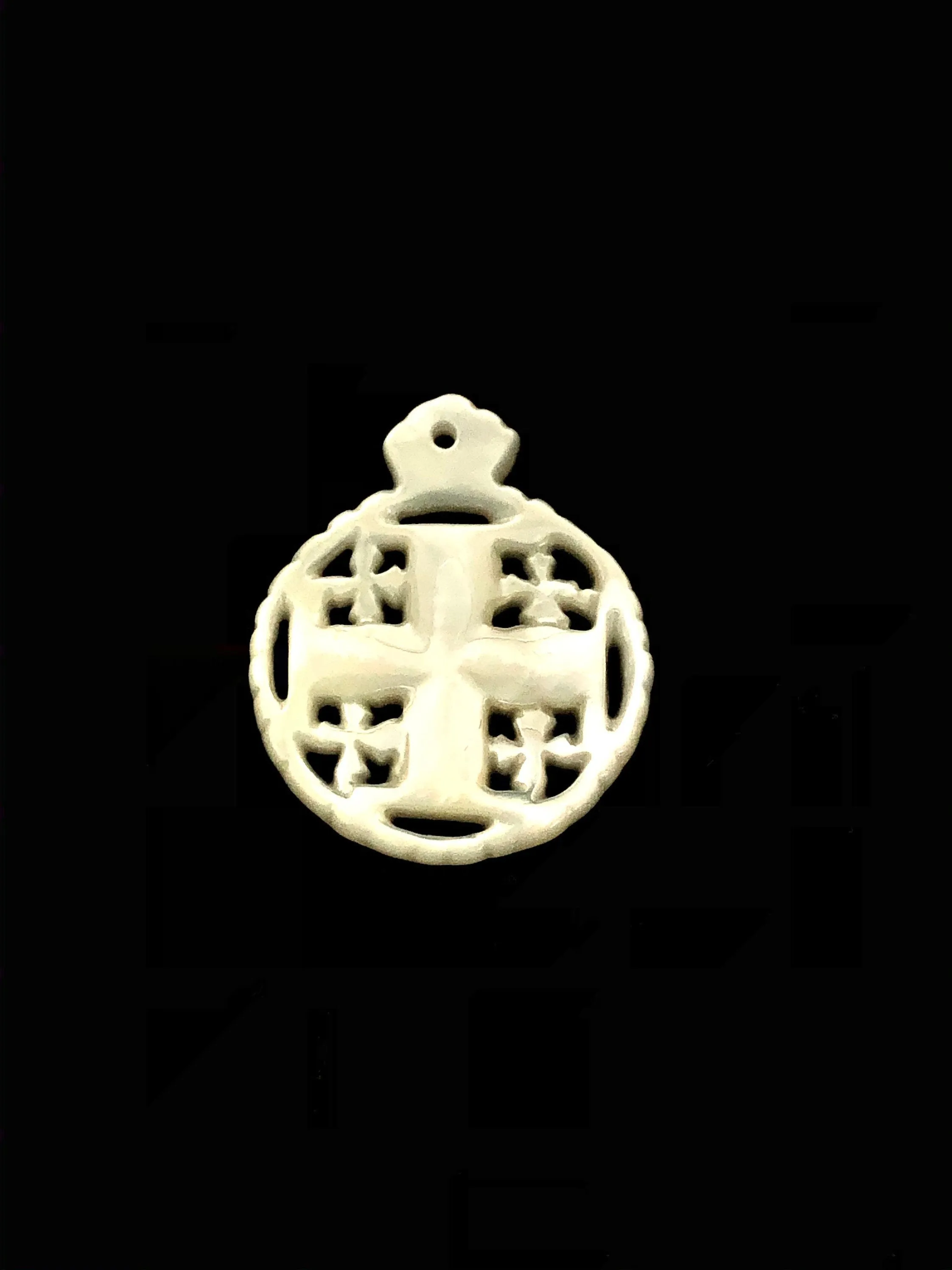 White South Sea Mother Of Pearl Cross Bead Sku#M538